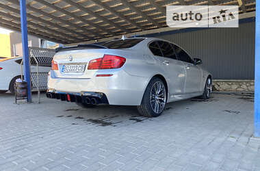 Седан BMW 5 Series 2013 в Залещиках