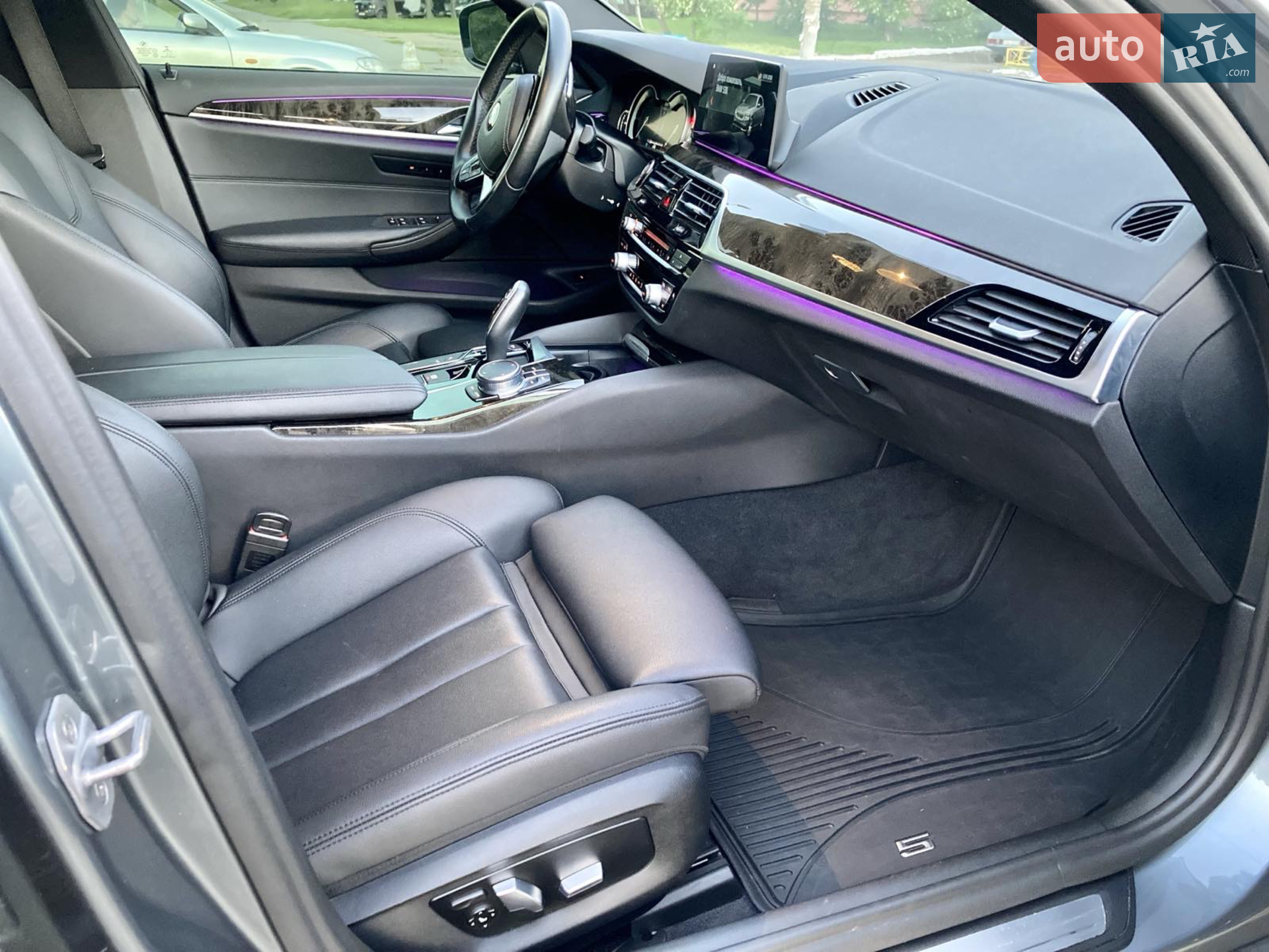 2017 BMW 5er - мініатюра 13
