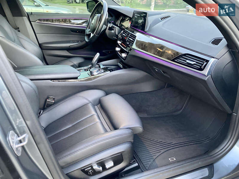 Седан BMW 5 Series 2017 в Киеве фото 13 Седан BMW 5 Series 2017 в Киеве