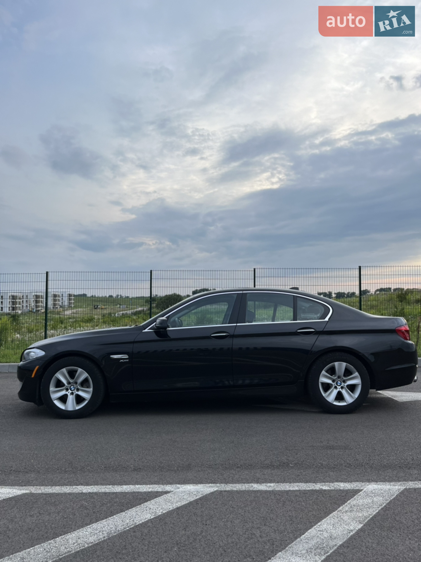 2012 BMW 5er - мініатюра 2