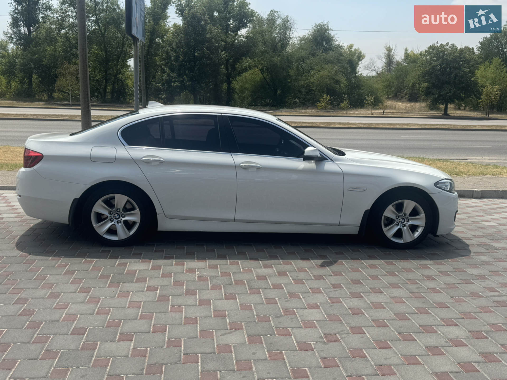 2016 BMW 5er - мініатюра 4