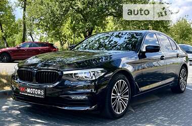 Седан BMW 5 Series 2017 в Киеве