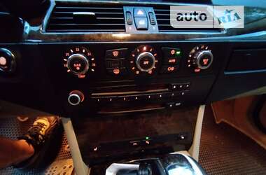 Седан BMW 5 Series 2006 в 