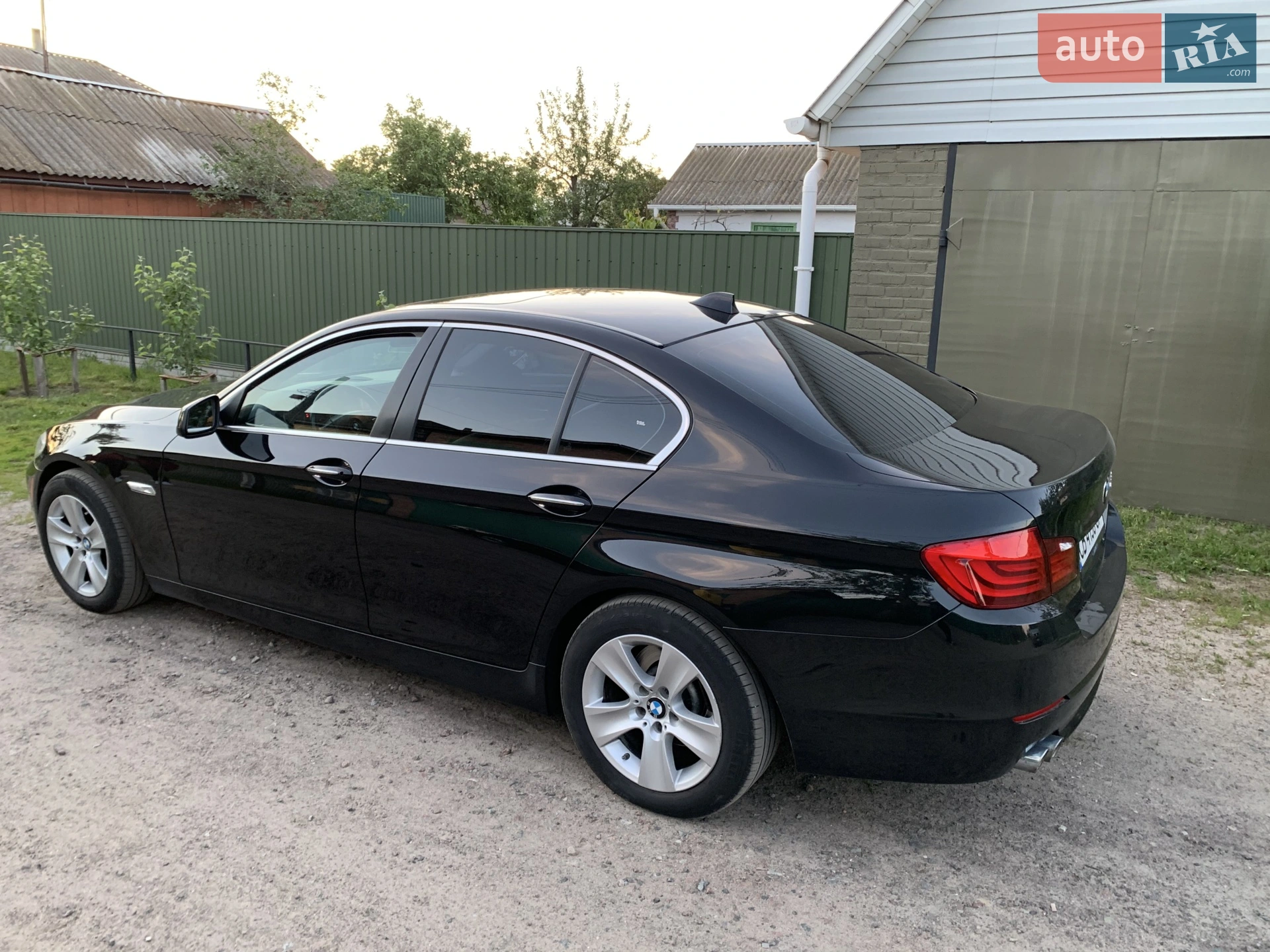 2011 BMW 5er - мініатюра 2