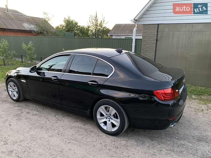 Седан BMW 5 Series 2011 в Ніжині
