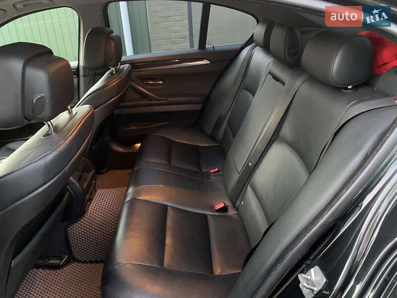Седан BMW 5 Series 2011 в Ніжині