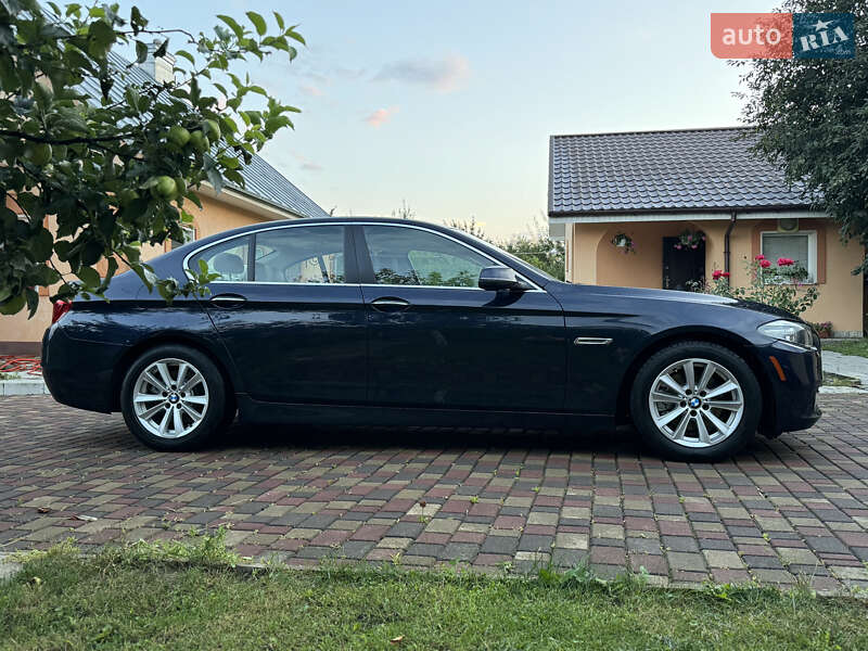 Седан BMW 5 Series 2015 в Рівному