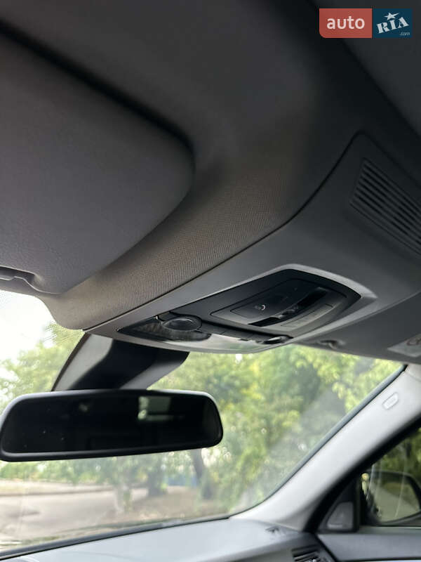 Седан BMW 5 Series 2013 в Нікополі