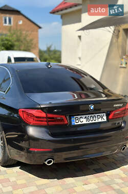 Седан BMW 5 Series 2017 в 