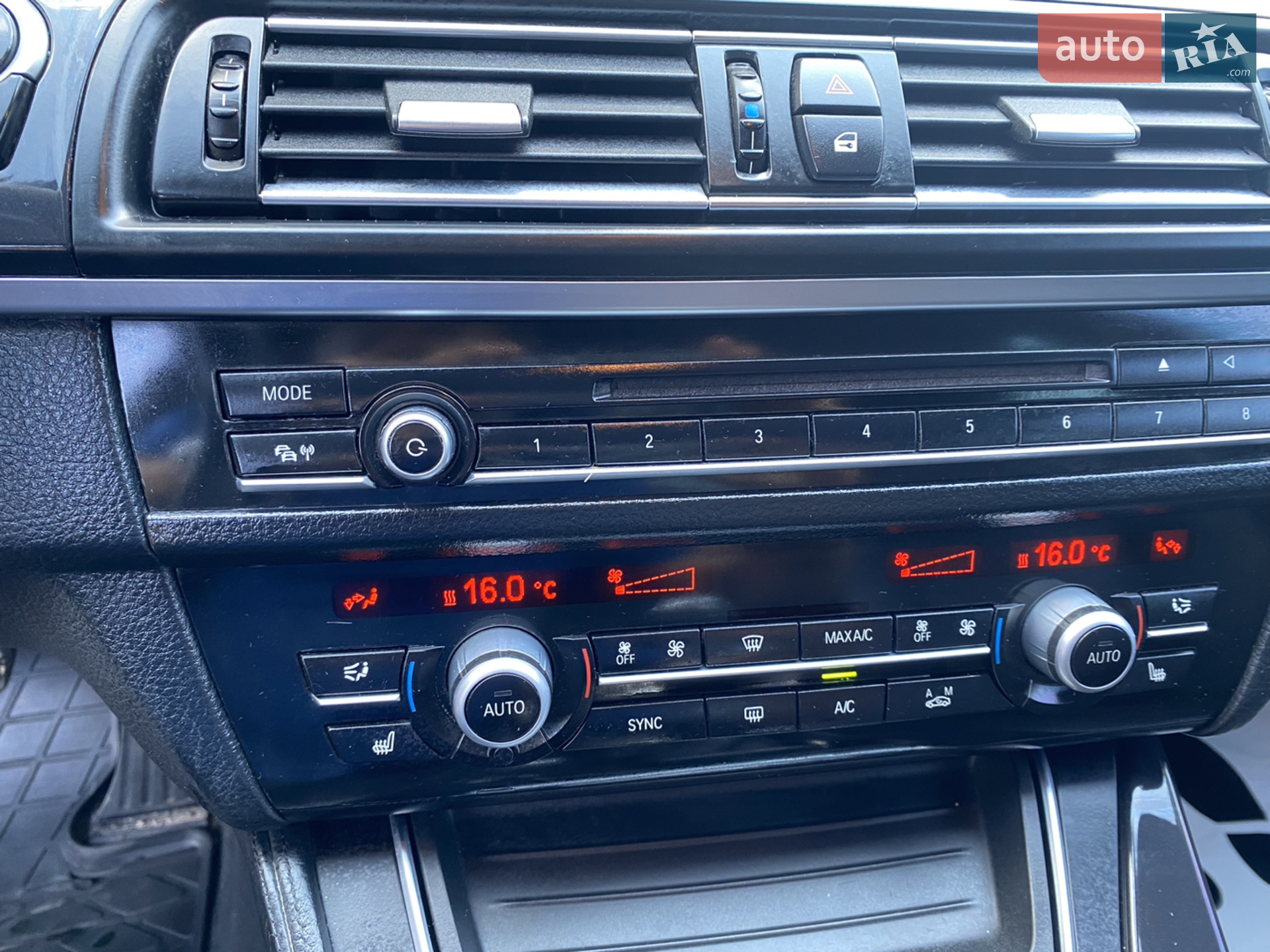 2014 BMW 5er - мініатюра 52