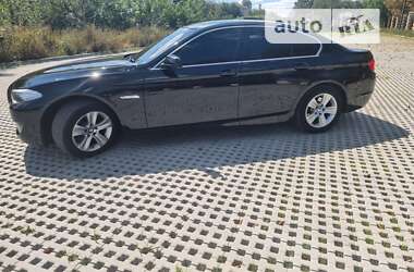 Седан BMW 5 Series 2012 в Тульчині