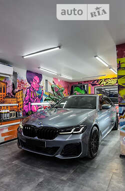 Седан BMW 5 Series 2017 в 