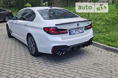 Седан BMW 5 Series 2018 в Львові