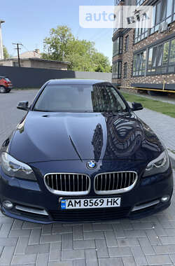 Седан BMW 5 Series 2015 в Житомирі