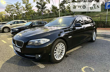 Універсал BMW 5 Series 2011 в Чернівцях