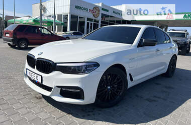 Седан BMW 5 Series 2018 в 