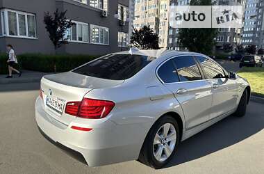 Седан BMW 5 Series 2013 в 