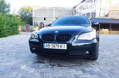 Седан BMW 5 Series 2004 в Немирове