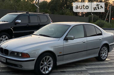 Седан BMW 5 Series 1998 в Бартатові