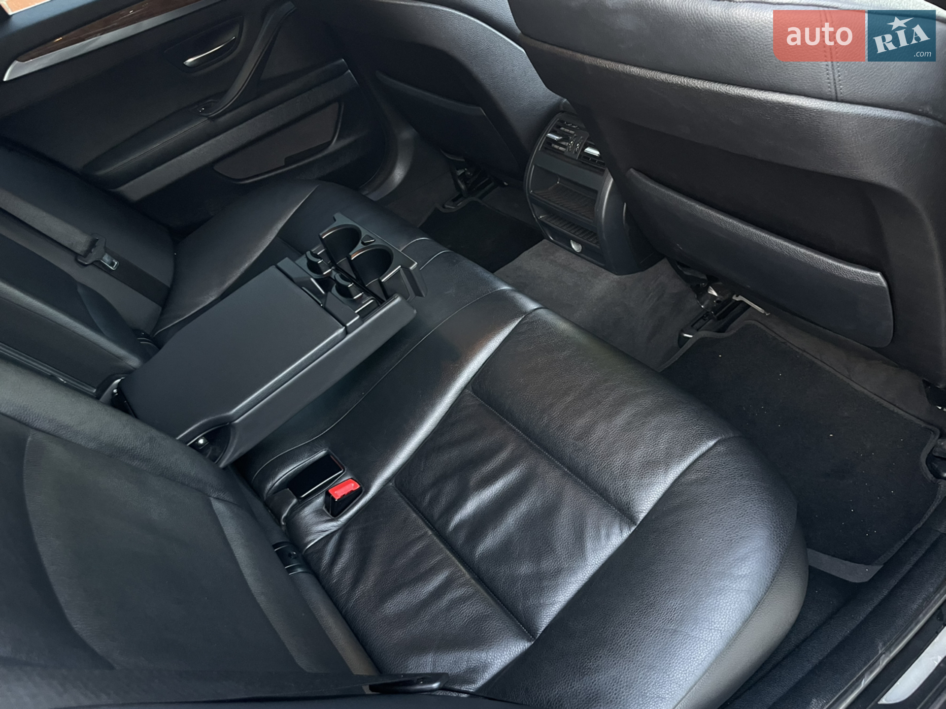 2011 BMW 5er - мініатюра 14