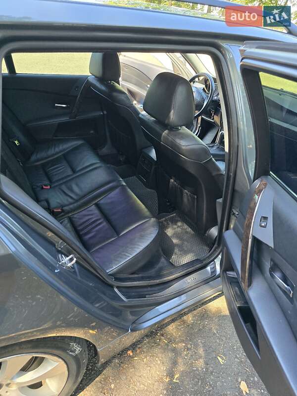 Универсал BMW 5 Series 2004 в Вижнице