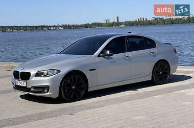 Седан BMW 5 Series 2016 в Днепре