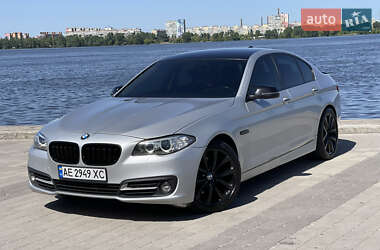 Седан BMW 5 Series 2016 в Днепре