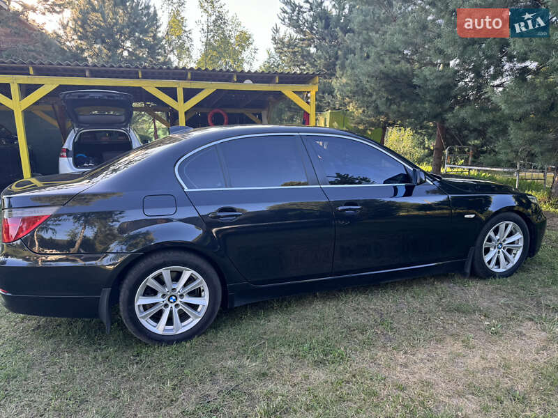 Седан BMW 5 Series 2007 в Ковеле