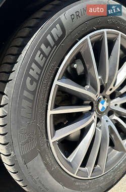 Седан BMW 5 Series 2015 в Запоріжжі
