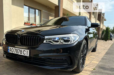 Седан BMW 5 Series 2017 в Ужгороде