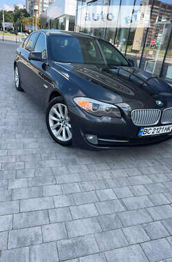 Седан BMW 5 Series 2013 в 