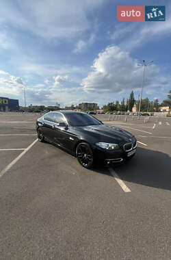 Седан BMW 5 Series 2014 в Кривом Роге