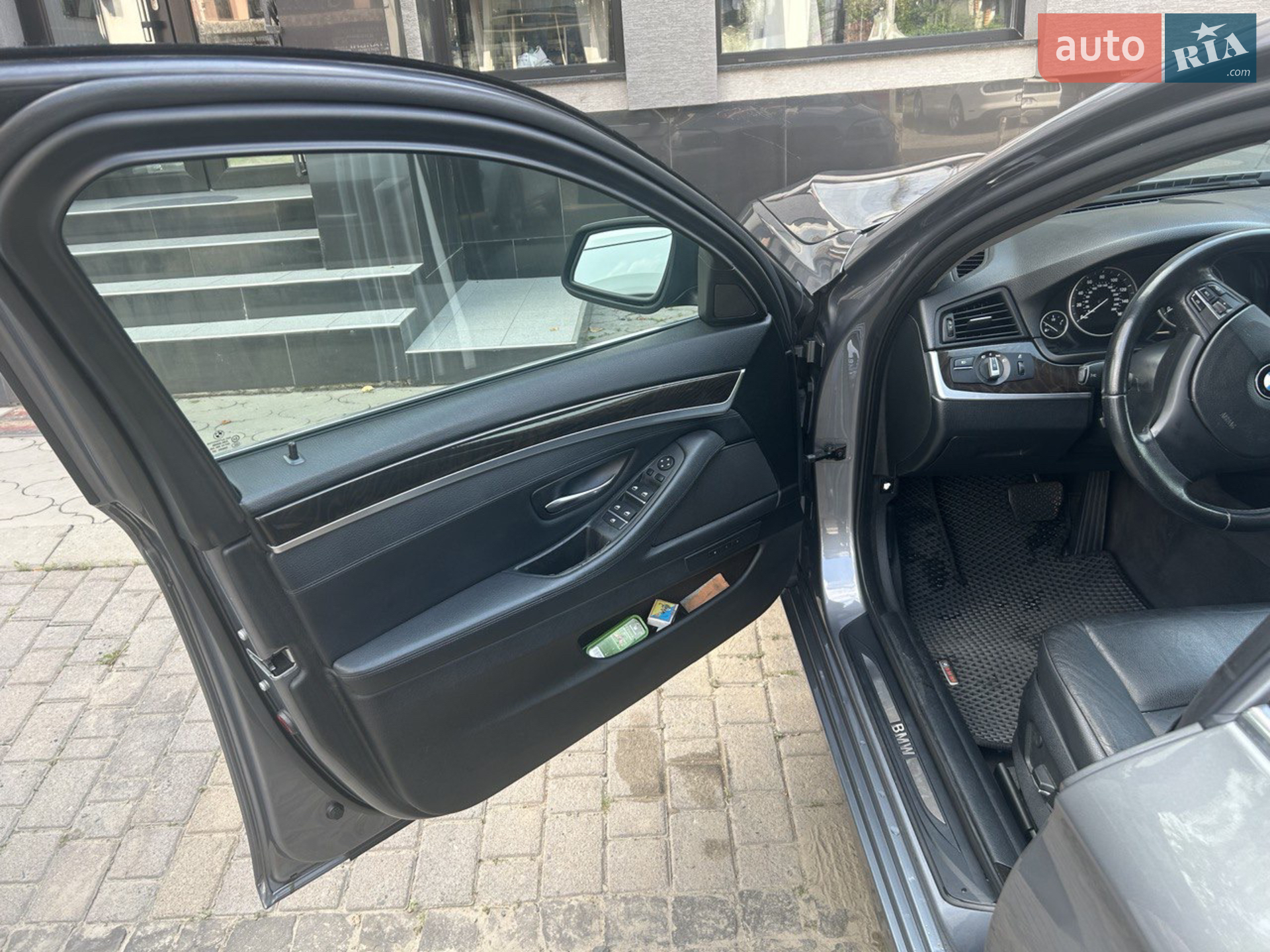 2012 BMW 5er - мініатюра 6