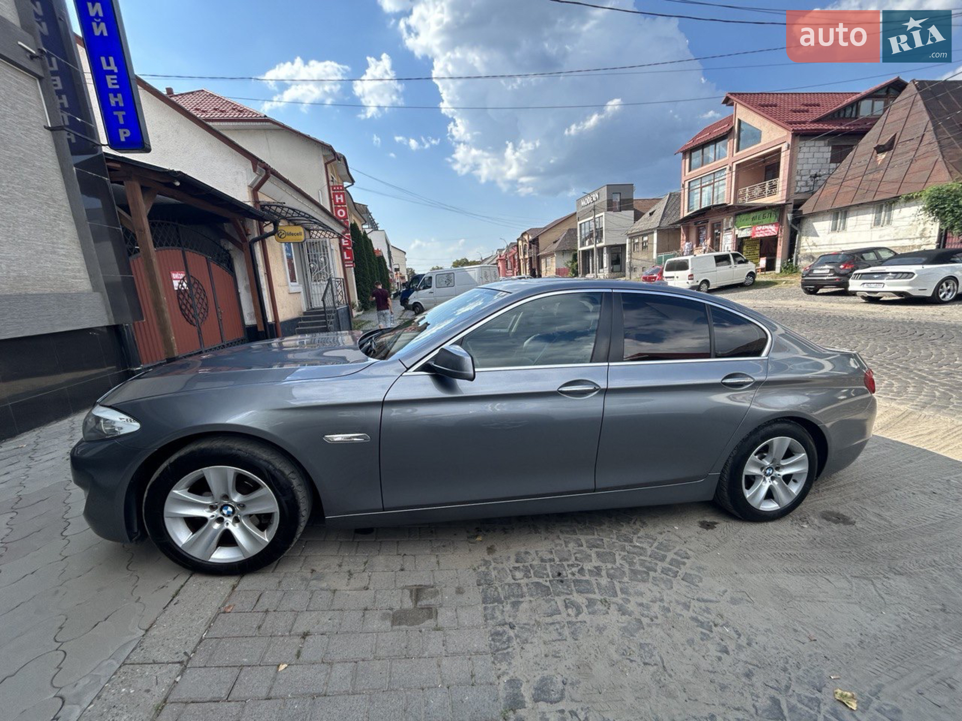 2012 BMW 5er - мініатюра 12