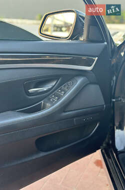 Седан BMW 5 Series 2013 в 