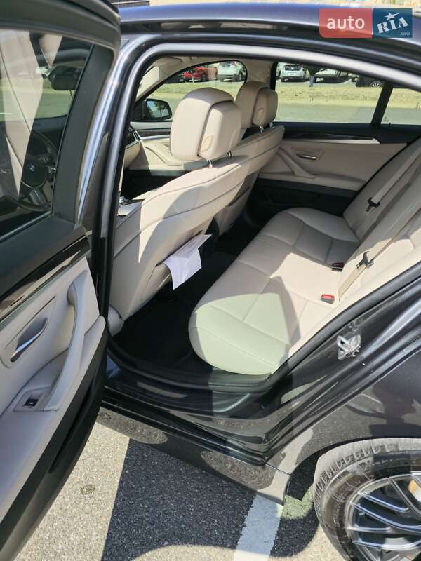 Седан BMW 5 Series 2011 в Киеве фото 9 Седан BMW 5 Series 2011 в Киеве