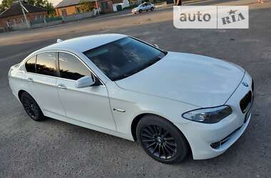 Седан BMW 5 Series 2011 в Харкові