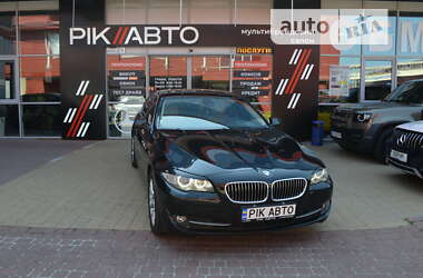 Седан BMW 5 Series 2010 в Львове