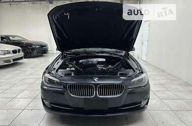 Седан BMW 5 Series 2013 в 