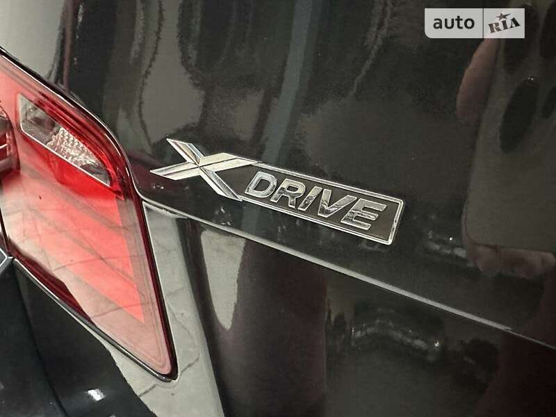 Седан BMW 5 Series 2013 в Львове