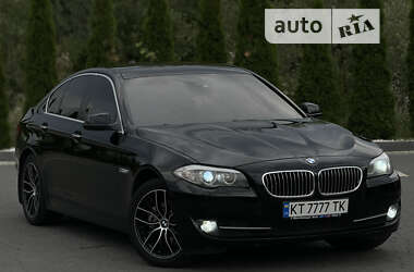 Седан BMW 5 Series 2011 в Надвірній