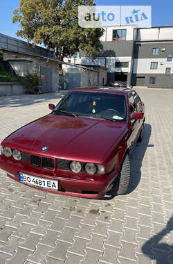 Седан BMW 5 Series 1994 в Тернополе