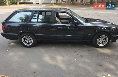 Универсал BMW 5 Series 1996 в 