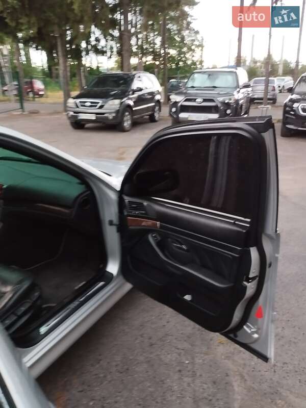 Седан BMW 5 Series 2002 в Звягеле