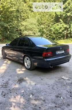 Седан BMW 5 Series 2002 в Львове