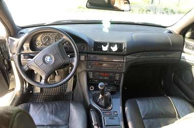 Седан BMW 5 Series 1998 в Львове