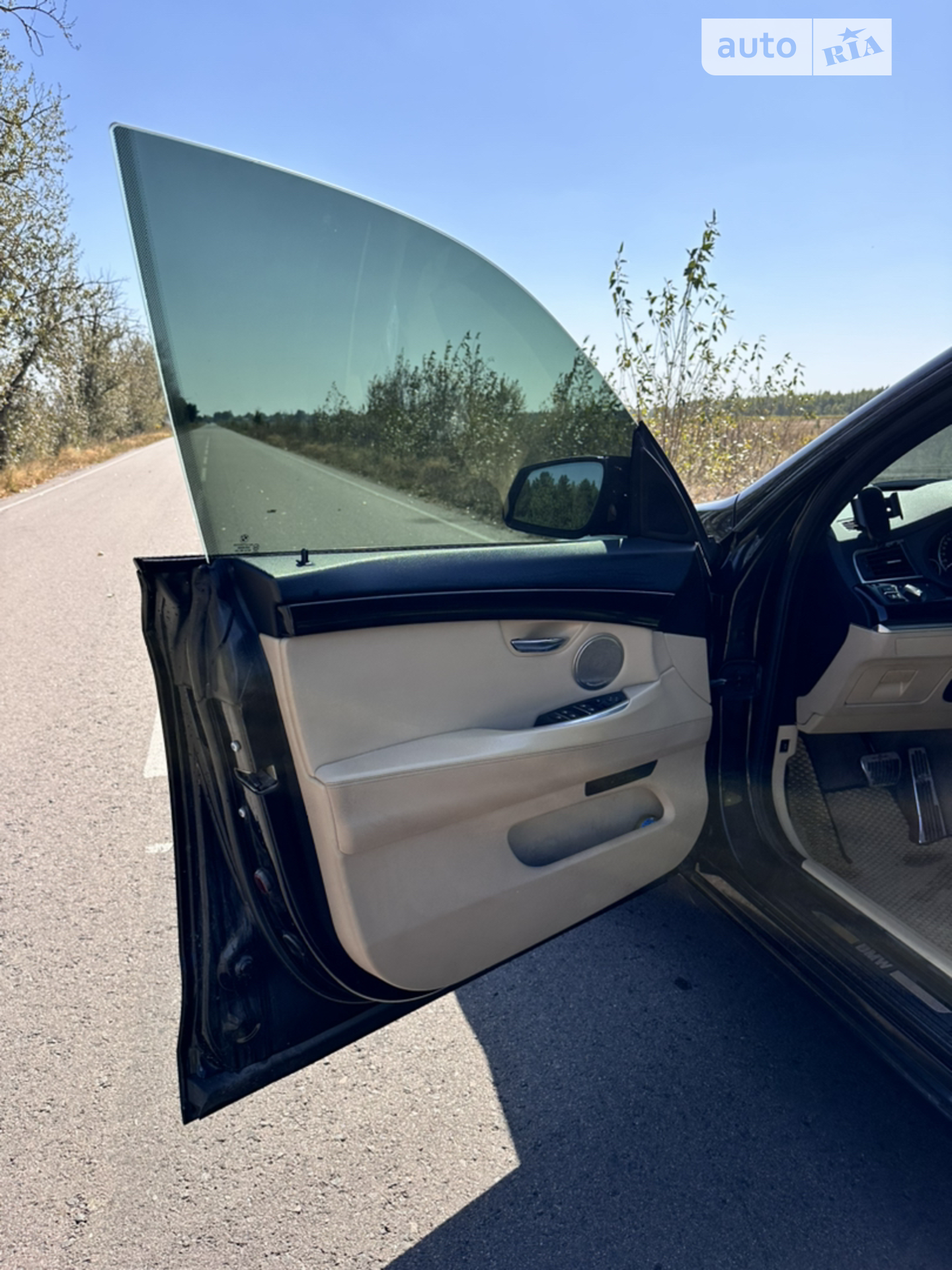 2010 BMW 5er - мініатюра 15