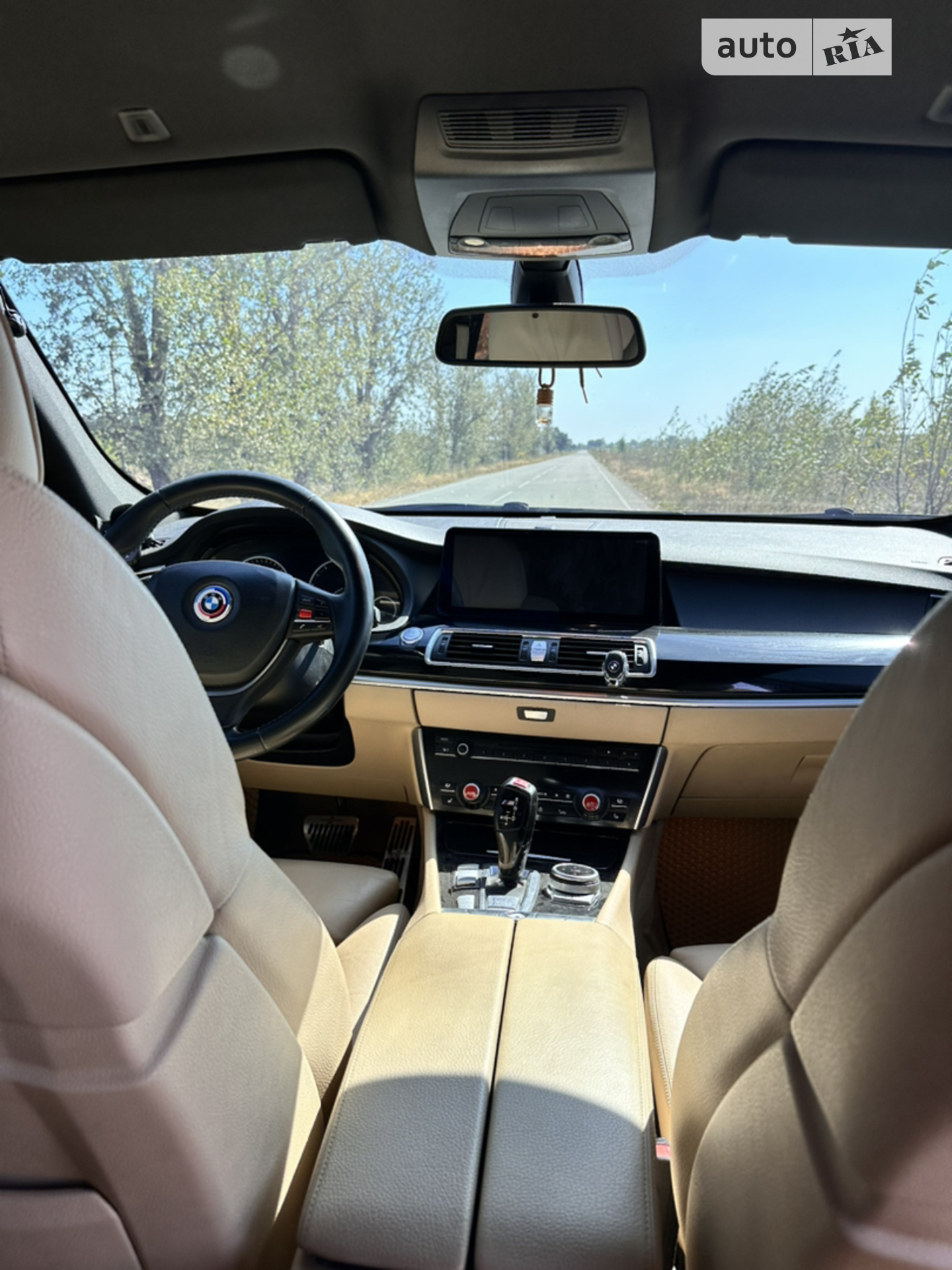 2010 BMW 5er - мініатюра 27