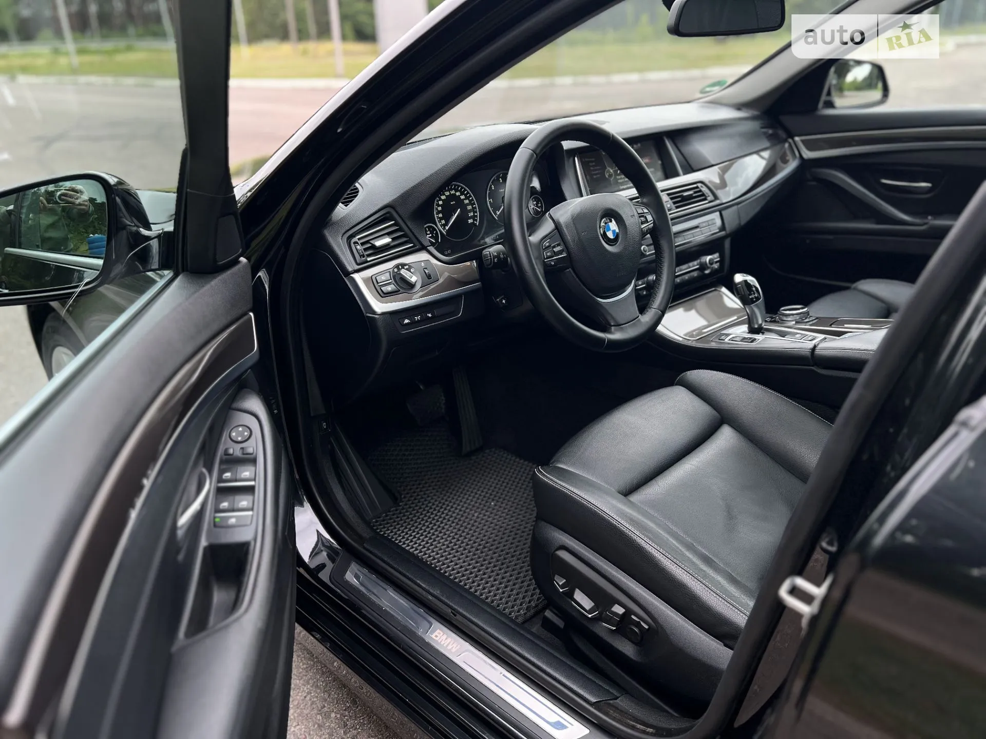 2013 BMW 5er - мініатюра 16