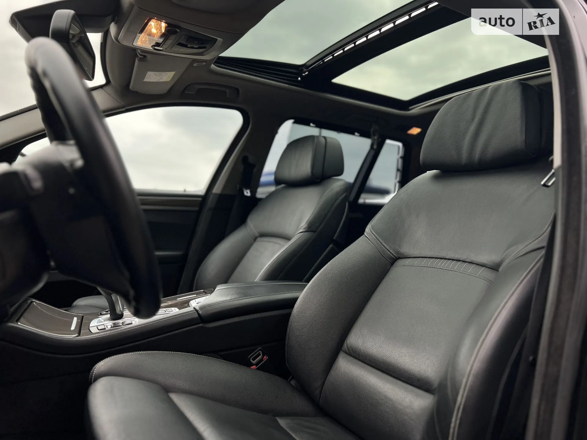 2013 BMW 5er - мініатюра 19